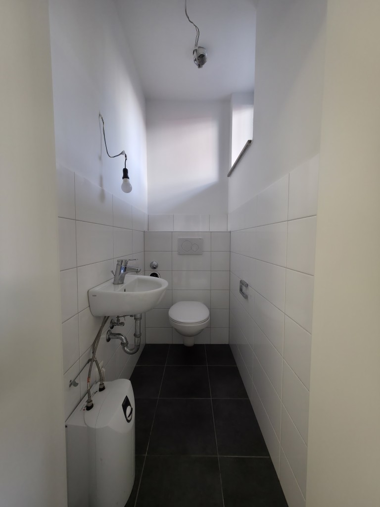 WC 1 B�rofl�che K�ln