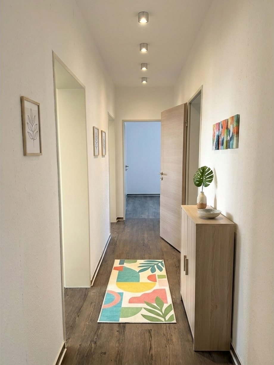 Flur visualisiert Etagenwohnung Leverkusen