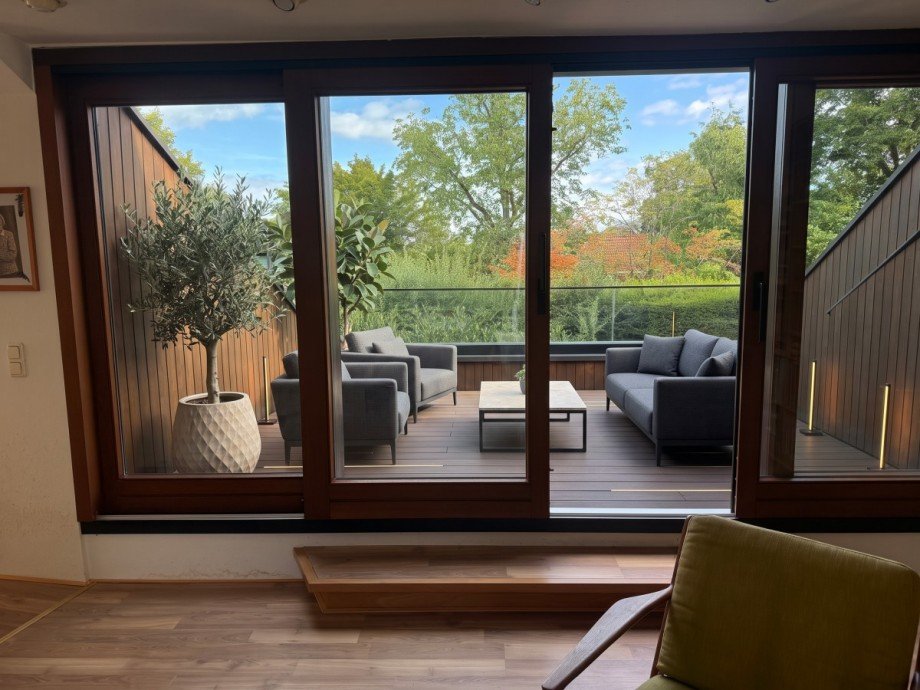 OG Balkon visualisiert Zweifamilienhaus Leverkusen