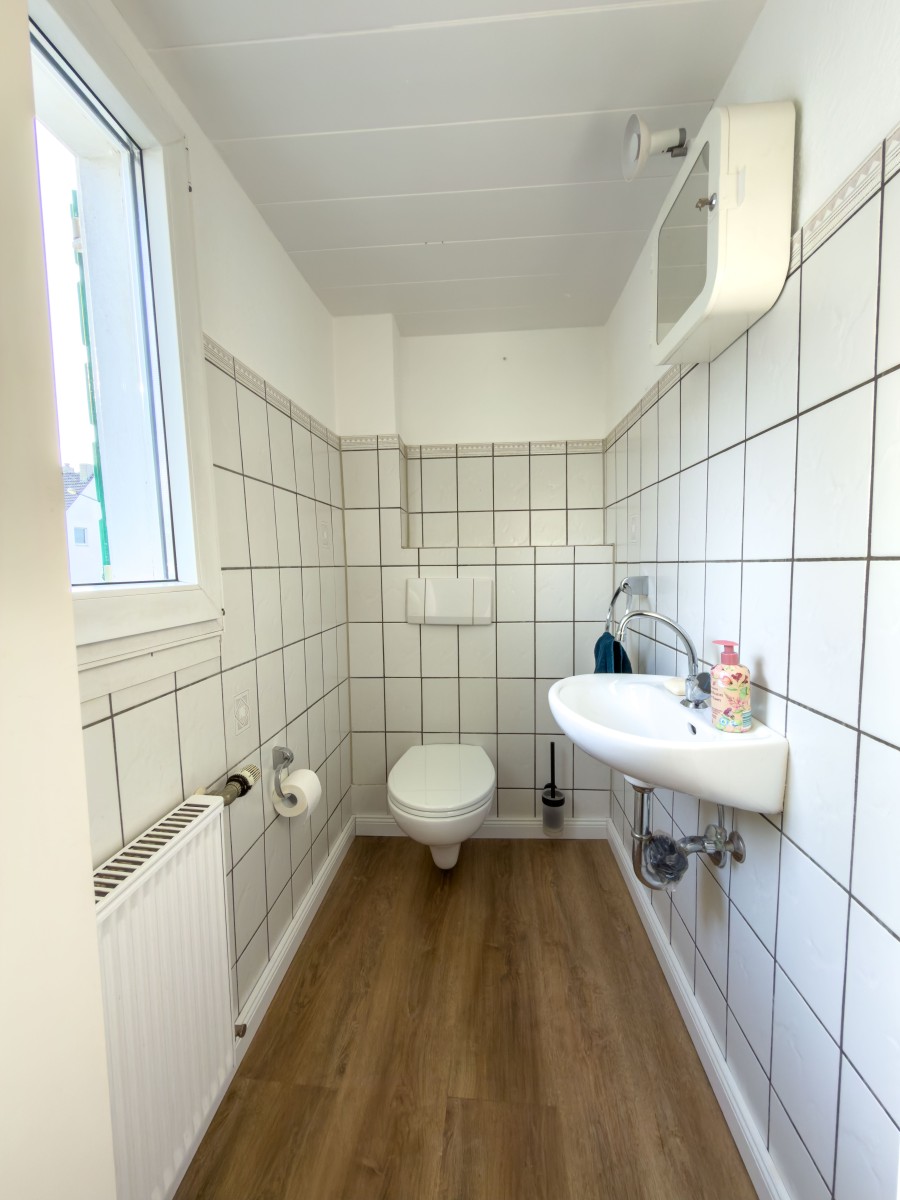G�ste WC Etagenwohnung Leverkusen