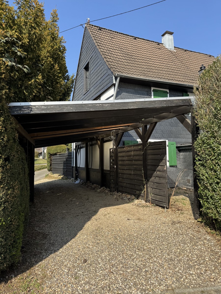 Carport Einfamilienhaus Leverkusen
