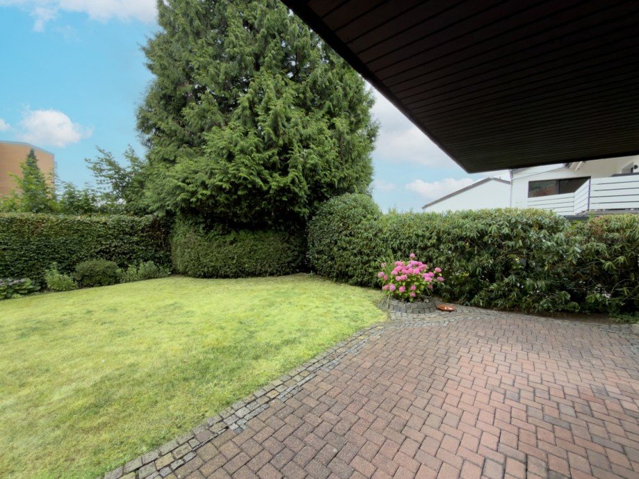 Vorgarten Einfamilienhaus Leichlingen