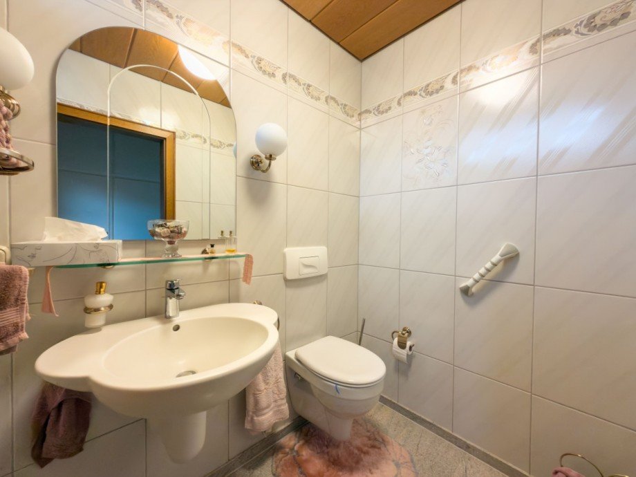 G�ste WC Einfamilienhaus Leichlingen
