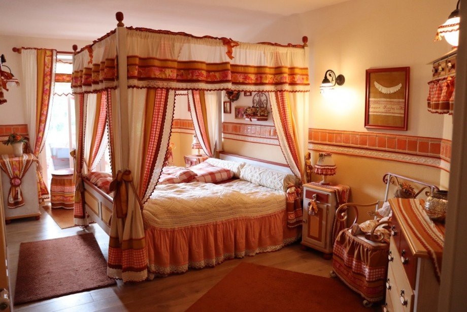 Schlafzimmer Erdgeschoss Mehrfamilienhaus Leichlingen