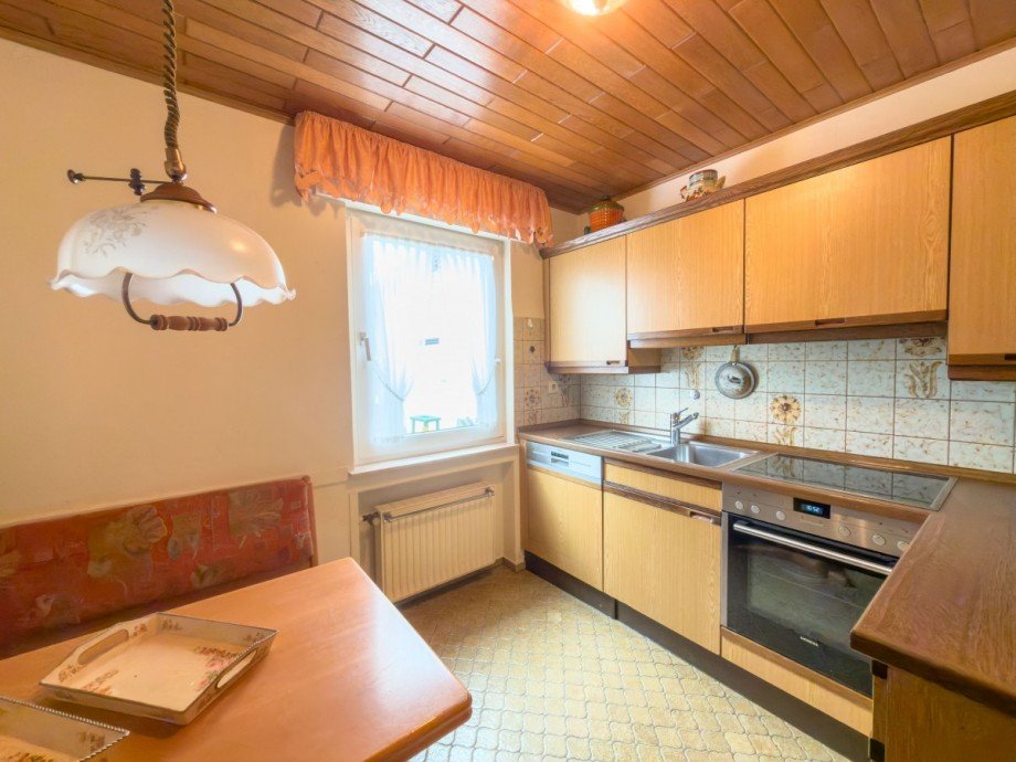 K�che im Ist-Zustand Reihenmittelhaus Leverkusen