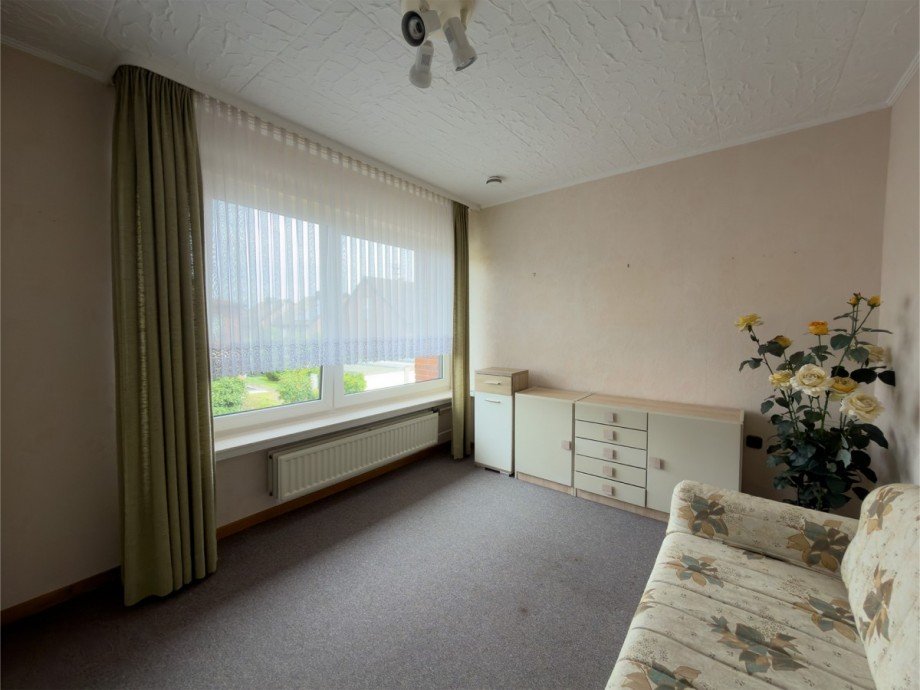 Kinderzimmer im Ist-Zustand Reihenmittelhaus Leverkusen