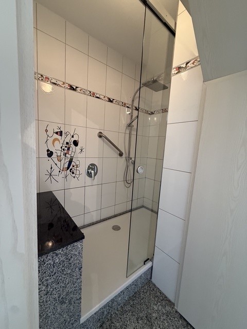 Badezimmer Souterrainwohnung Leverkusen