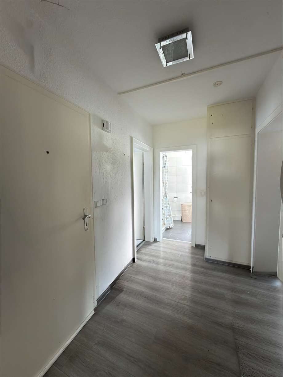 Flur Etagenwohnung Leverkusen